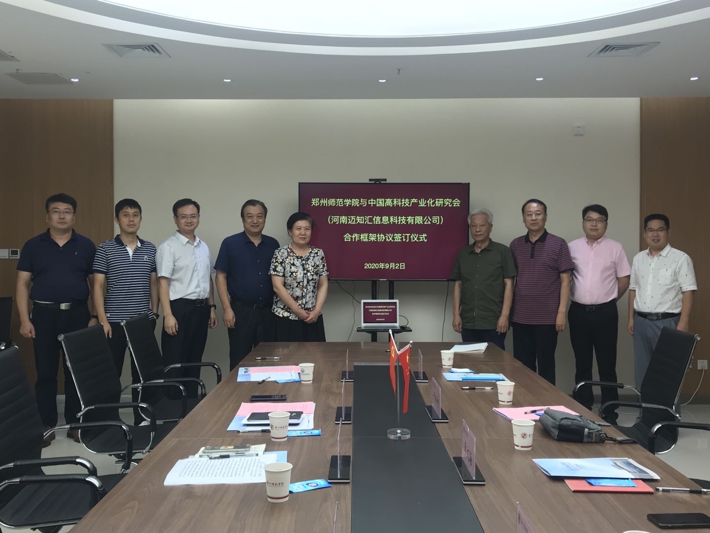 fa2471842cdba97e818f06f1c8b1c82.jpg fa2471842cdba97e818f06f1c8b1c82.jpg